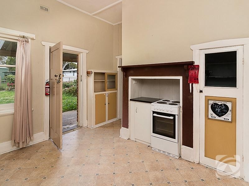 82 Main Street, Yankalilla SA 5203