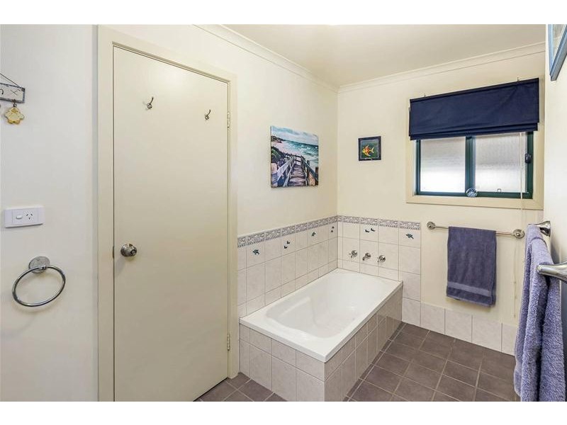 8 Watson Street, Milang SA 5256