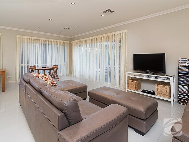 8 Barton Circuit, Mount Barker SA 5251