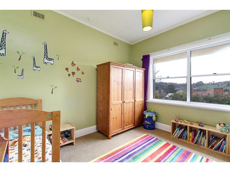 18 Wattle Street, Lobethal SA 5241