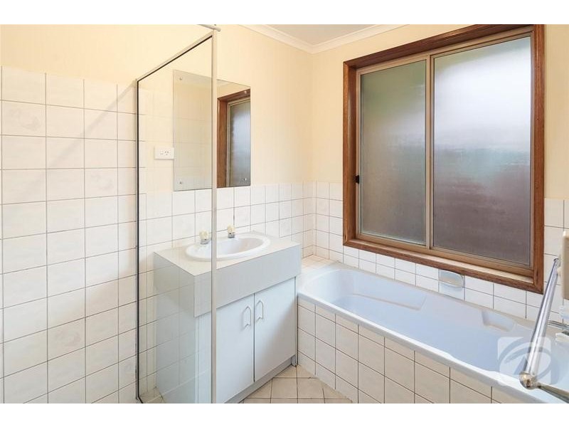 16 Bowden Court, Mount Barker SA 5251