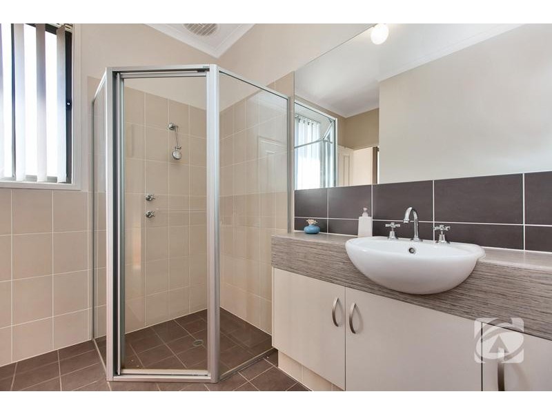 4 Bradford Street, Mount Barker SA 5251