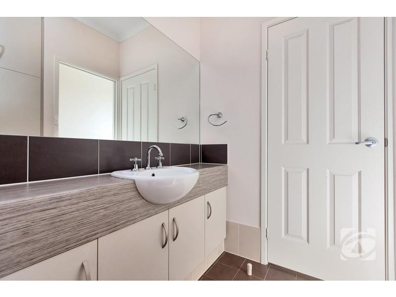 4 Bradford Street, Mount Barker SA 5251