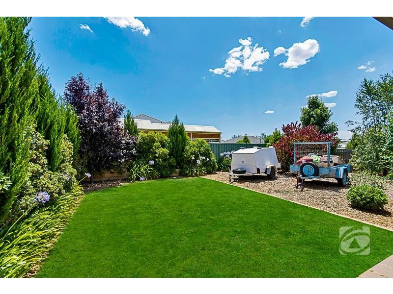 27 Barton Circuit, Mount Barker SA 5251