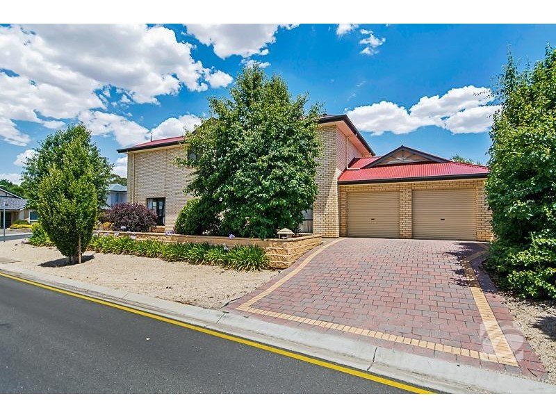 27 Barton Circuit, Mount Barker SA 5251