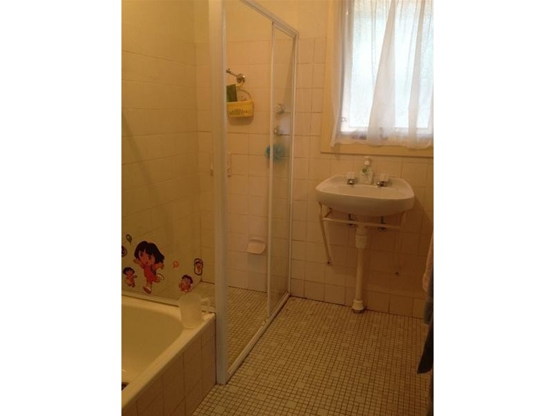 2 Charles Street, Mount Barker SA 5251