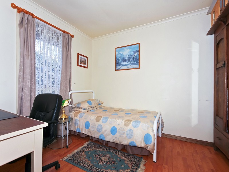 6 Lewis Avenue, Mount Barker SA 5251