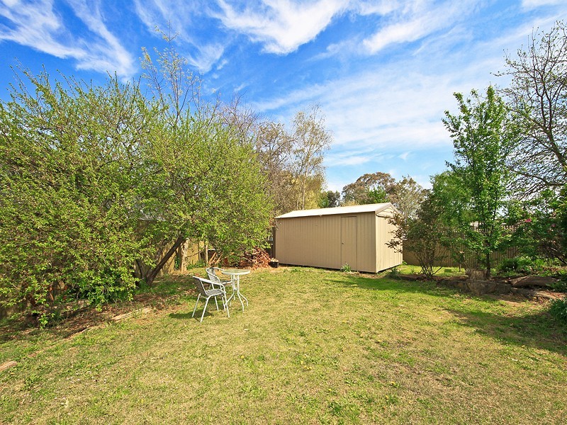 6 Lewis Avenue, Mount Barker SA 5251