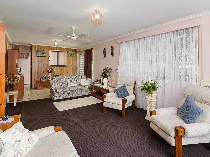 24 Manor Crescent, Mount Barker SA 5251