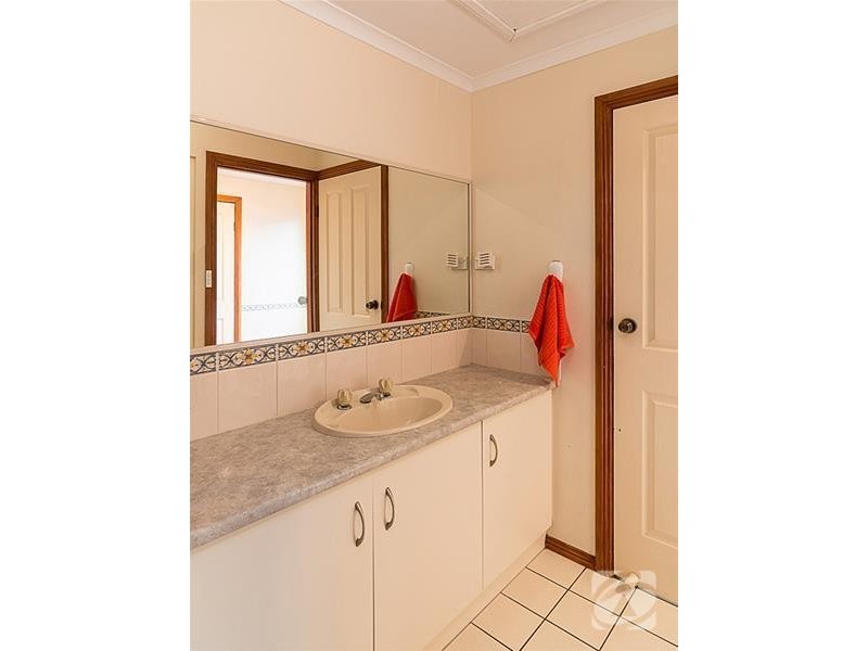 17 Parkview Drive, Mount Barker SA 5251