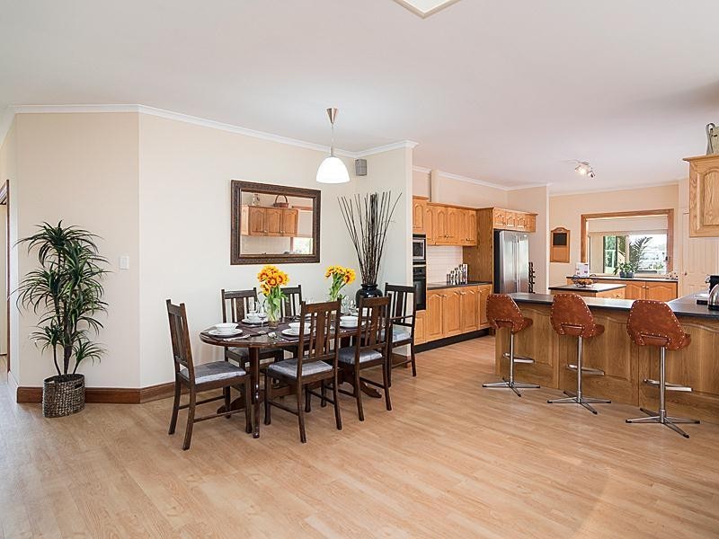 44 Claret Ash Drive, Mount Barker SA 5251