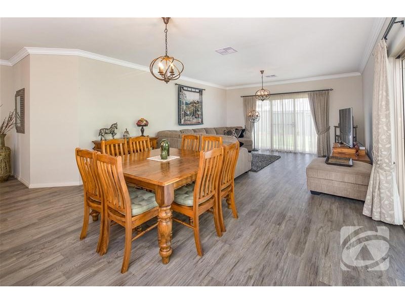 19 Bradford Street, Mount Barker SA 5251