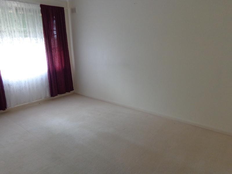 2 Dumas Street, Mount Barker SA 5251