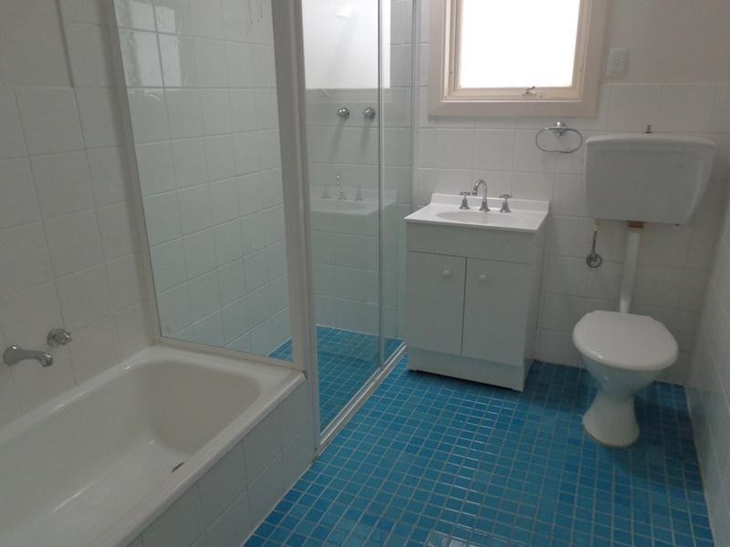 2 Dumas Street, Mount Barker SA 5251