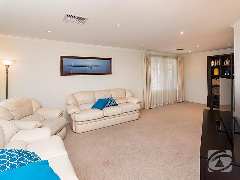 124 Burnbank Way, Mount Barker SA 5251