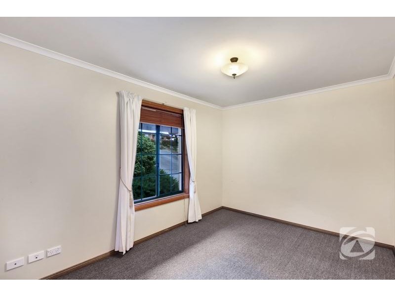 1 Lorikeet Road, Mount Barker SA 5251