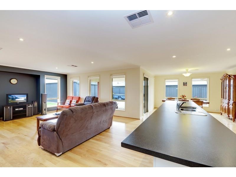 29 Greenfield Street, Mount Barker SA 5251