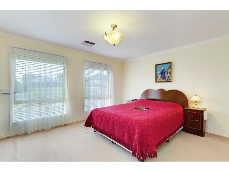 29 Greenfield Street, Mount Barker SA 5251