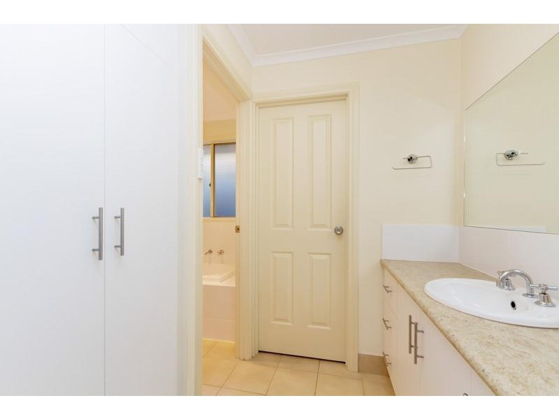 29 Greenfield Street, Mount Barker SA 5251