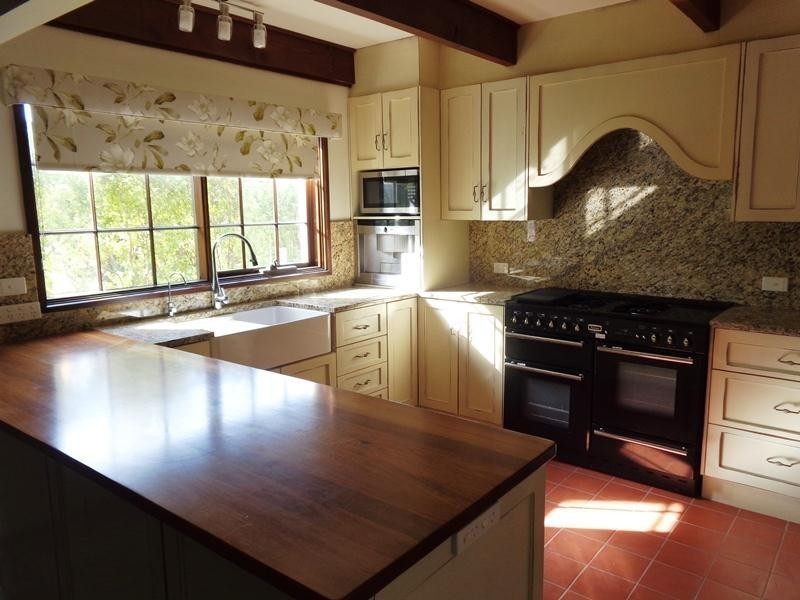 4 Itawara Place, Bridgewater SA 5155