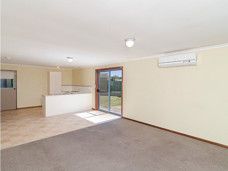 8 Dutch Close, Mount Barker SA 5251