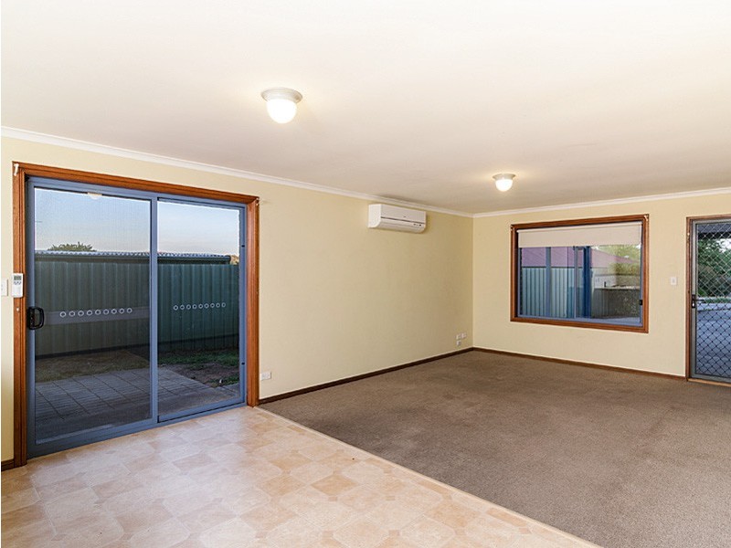 8 Dutch Close, Mount Barker SA 5251