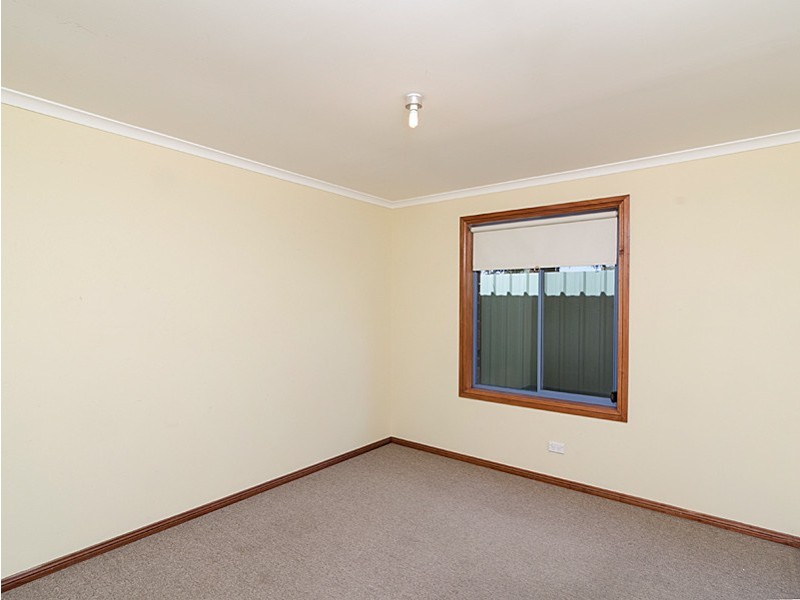 8 Dutch Close, Mount Barker SA 5251