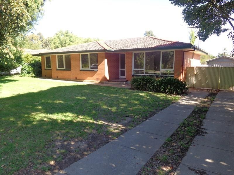 6 Phillip Street, Mount Barker SA 5251