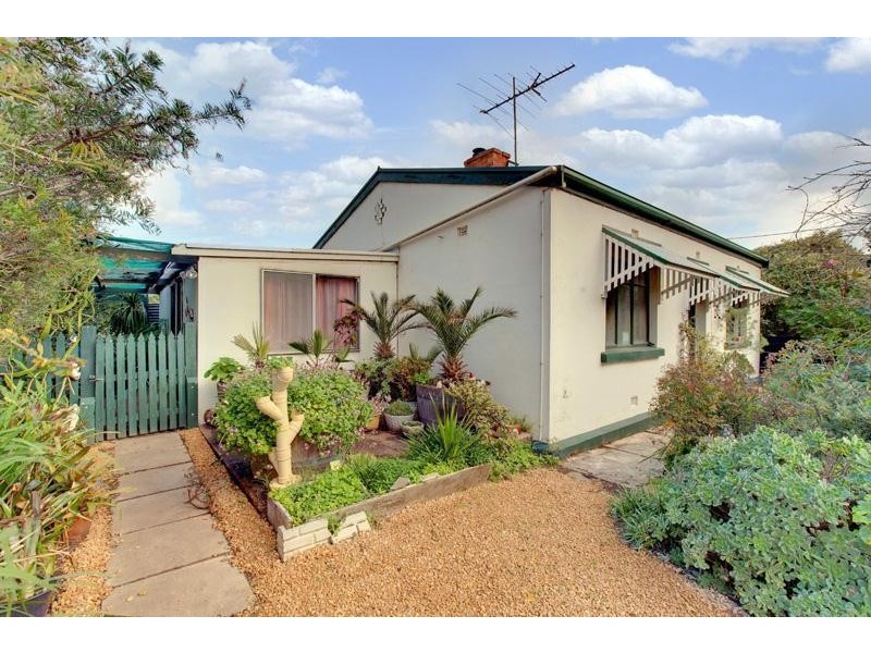 19 Jackson Avenue, Strathalbyn SA 5255