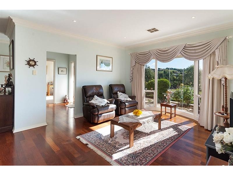 148 Burnbank Way, Mount Barker SA 5251