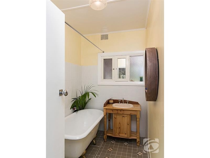 60 Stirling Street, Milang SA 5256