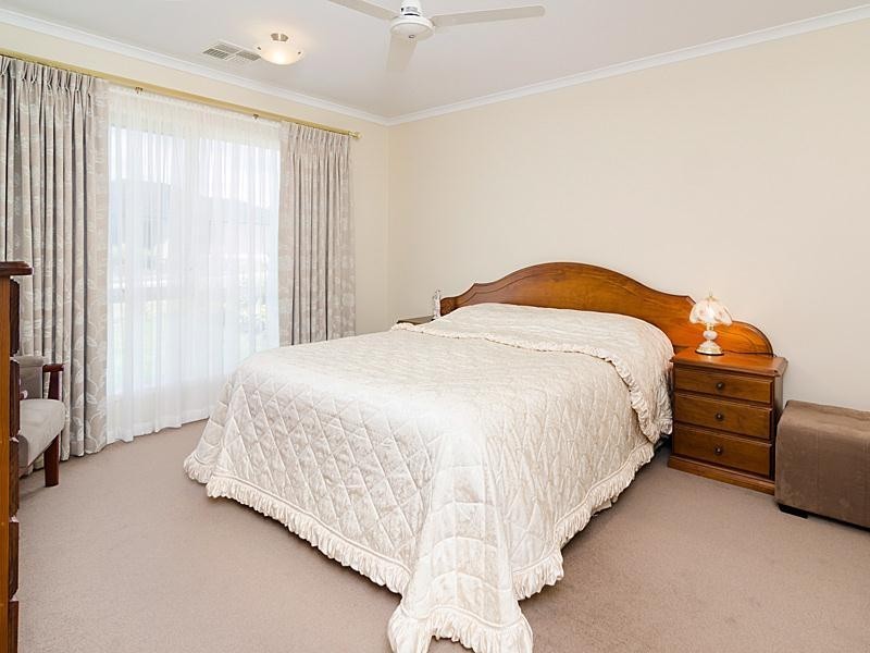 18 Tilly Street, Mount Barker SA 5251