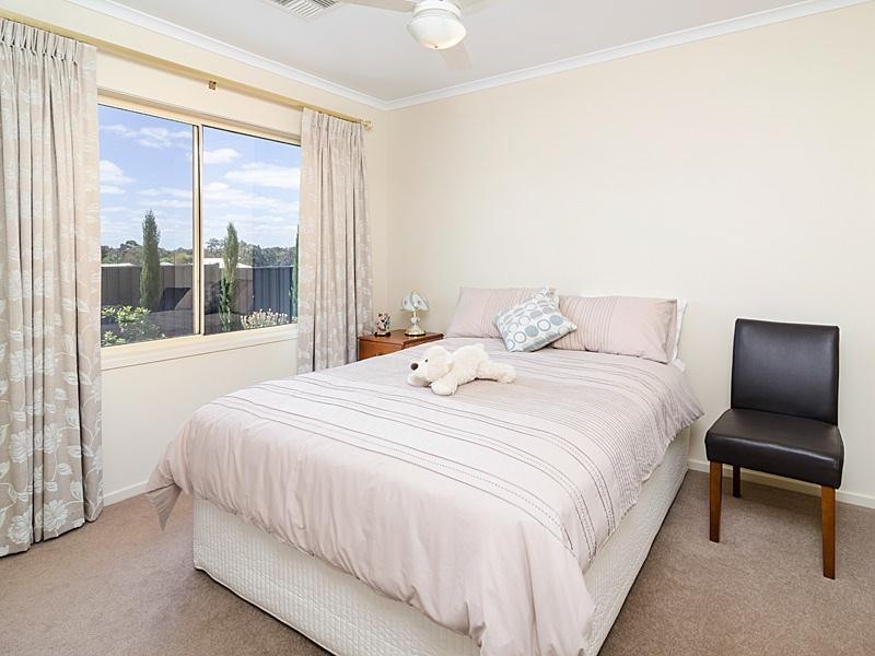 18 Tilly Street, Mount Barker SA 5251