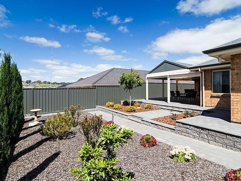 18 Tilly Street, Mount Barker SA 5251