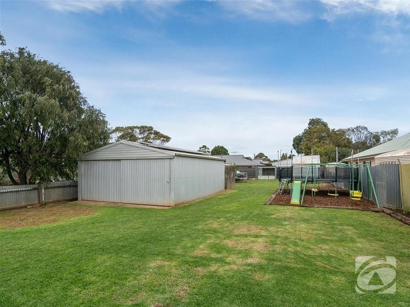 13 Milnes Road, Strathalbyn SA 5255