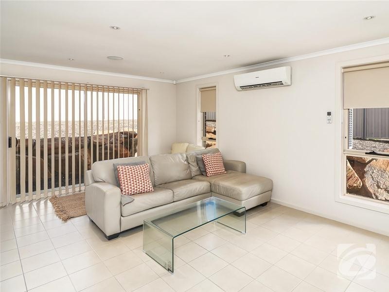 36 Douglas Drive, Mount Barker SA 5251