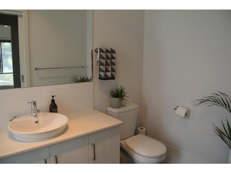 2/11 Church Hill Road, Echunga SA 5153