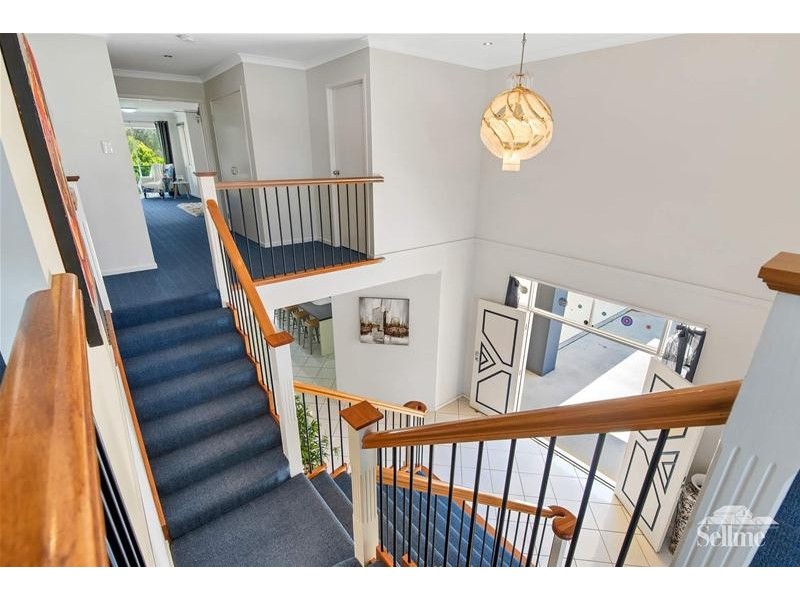 16 Slipstream Road, Coomera Waters QLD 4209