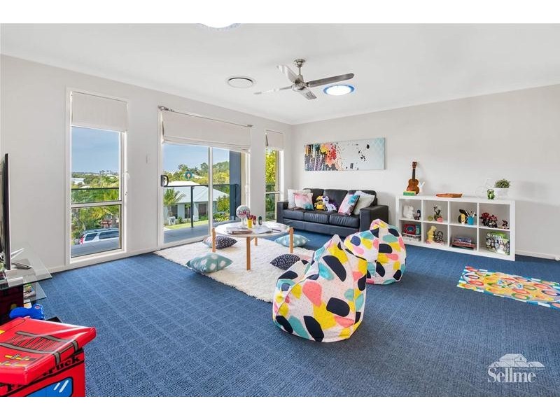 16 Slipstream Road, Coomera Waters QLD 4209