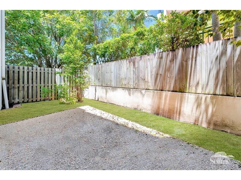 1/84 High Street, Southport QLD 4215