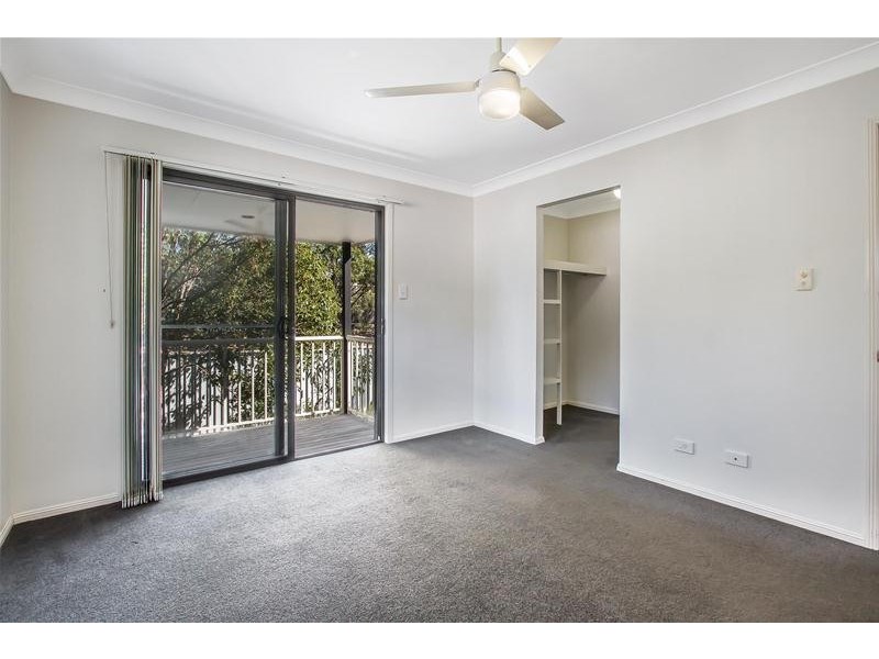 99/31 Archipelago Street, Pacific Pines QLD 4211