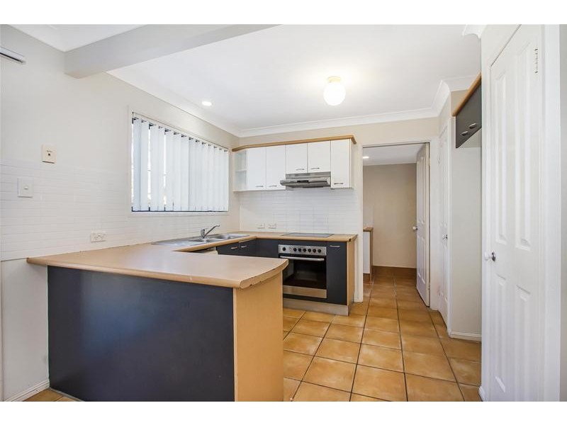 99/31 Archipelago Street, Pacific Pines QLD 4211