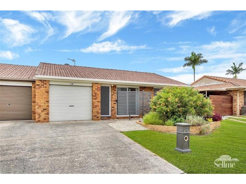 2/16 River Oak, Helensvale QLD 4212