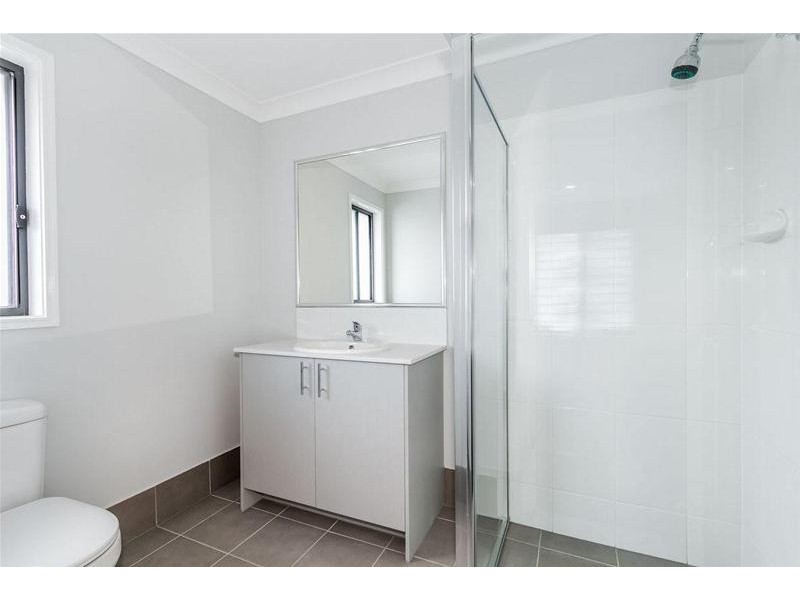 7 Flemming Street, Logan Reserve QLD 4133