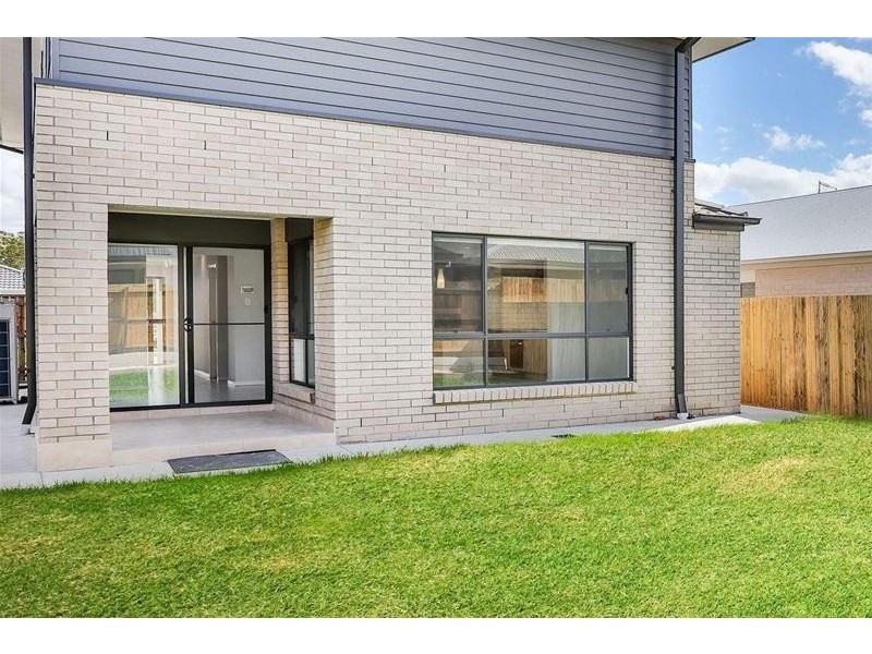 7 Flemming Street, Logan Reserve QLD 4133