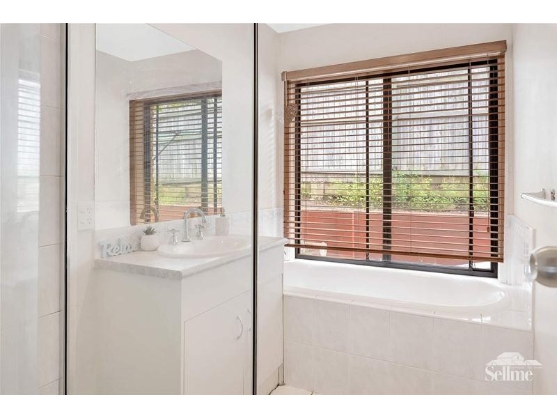 2 Rubeck Court, Upper Coomera QLD 4209