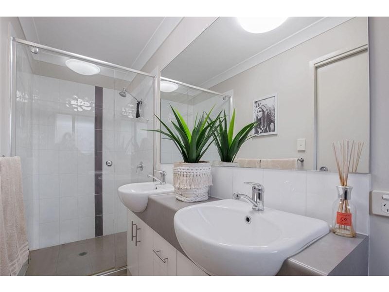 3 Wildflower Circuit, Upper Coomera QLD 4209