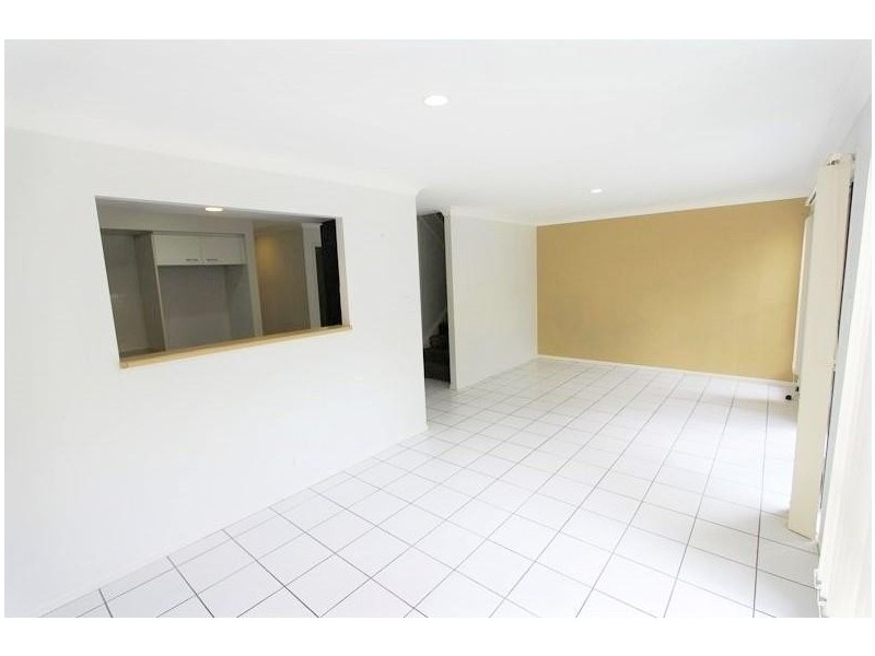 45/31 Archipelago Street, Pacific Pines QLD 4211