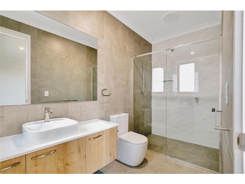 1900 Sunningdale Court, Sanctuary Cove QLD 4212