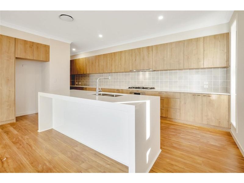 1900 Sunningdale Court, Sanctuary Cove QLD 4212